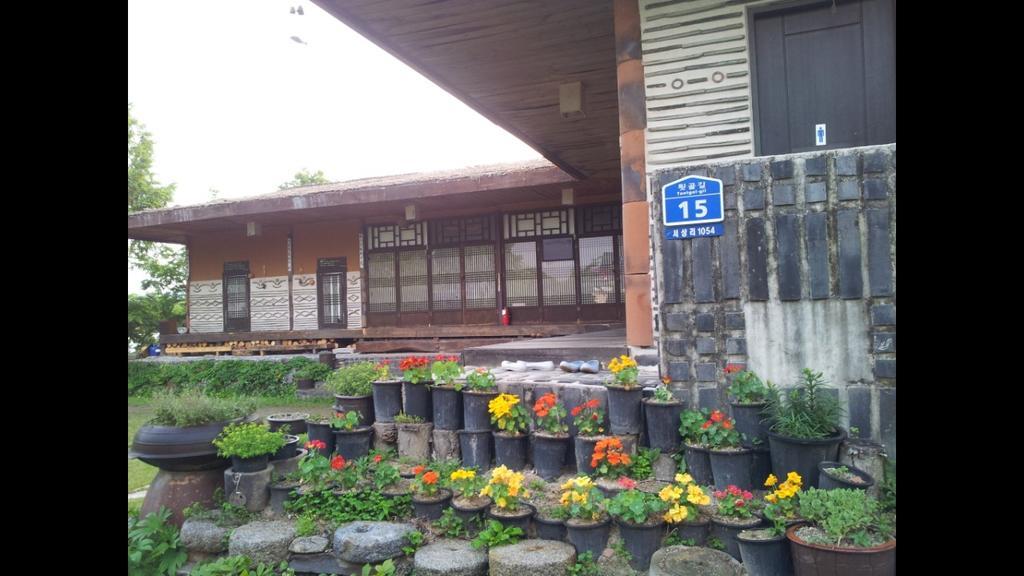 Guesthouse Nabiya Chuncheon Exterior foto